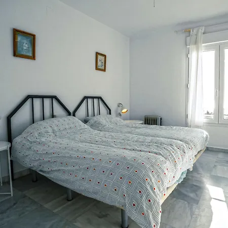 Santa Barbara B Front With Terrace, Sea View In And Garage In Conil דירה
