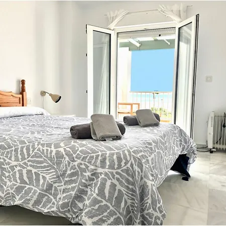 Santa Barbara B Front With Terrace, Sea View In And Garage In Conil דירה